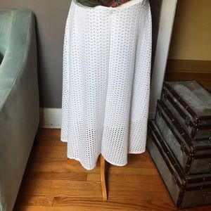 NEw Alfani White eyelet A-line skirt size Medium